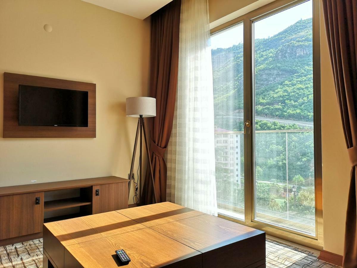 Grand Mela Hotel Macka Bagian luar foto