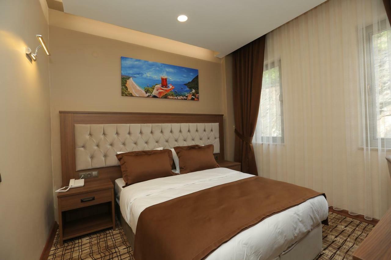 Grand Mela Hotel Macka Bagian luar foto