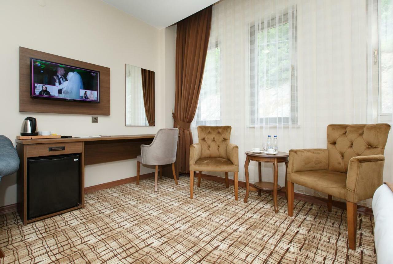Grand Mela Hotel Macka Bagian luar foto