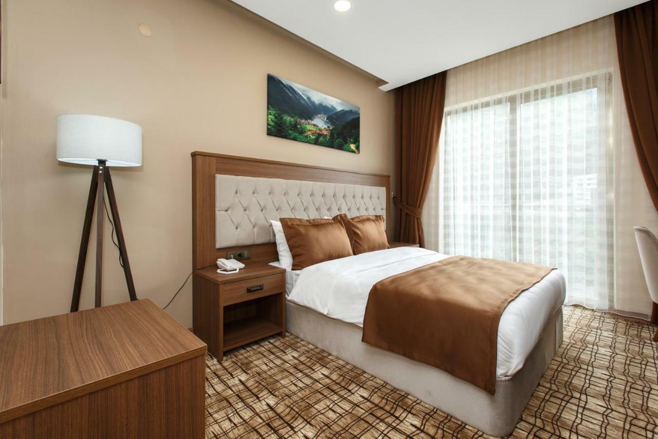 Grand Mela Hotel Macka Bagian luar foto
