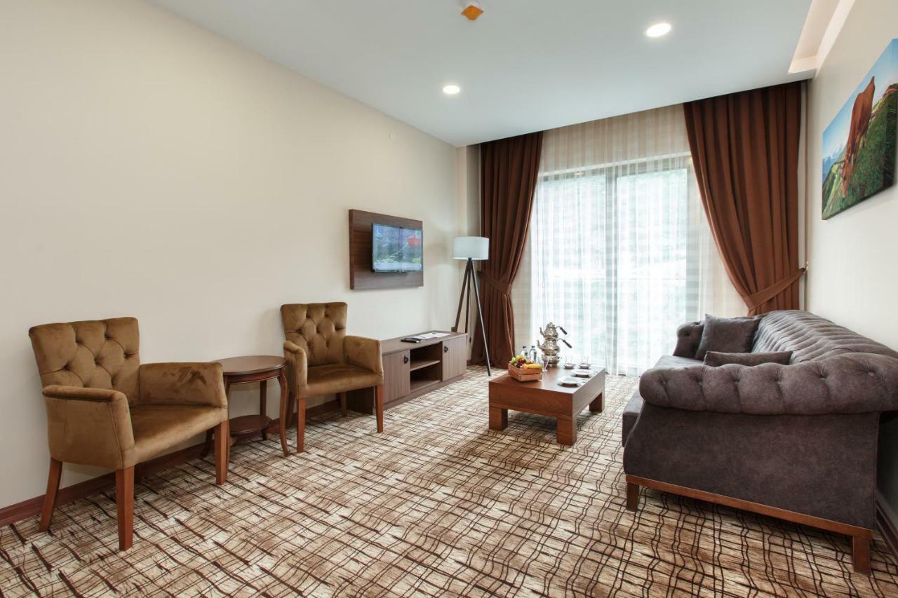 Grand Mela Hotel Macka Bagian luar foto